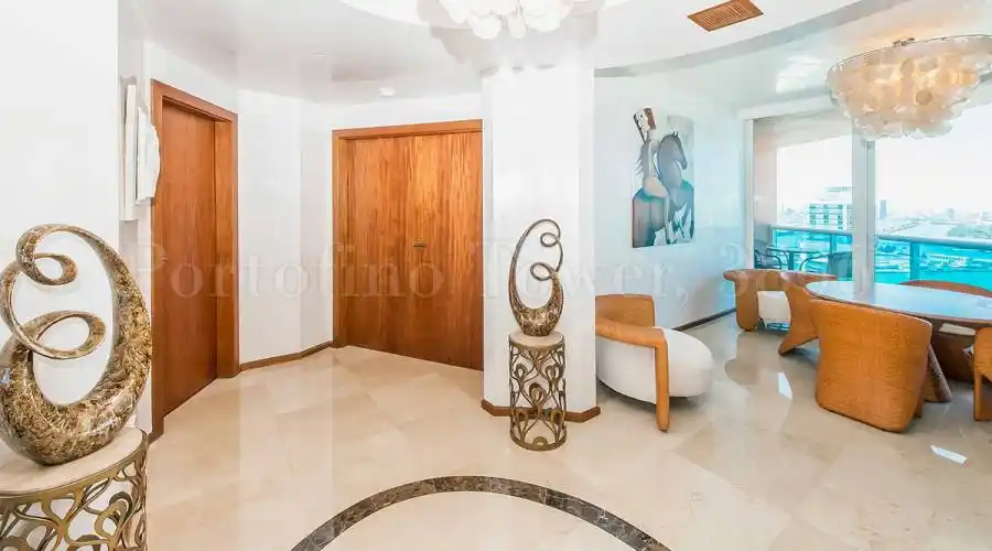 300 South Pointe Drive,Miami Beach,Florida 33139,United States,2 Bedrooms Bedrooms,2 BathroomsBathrooms,Residential,300 South Pointe Drive,187220