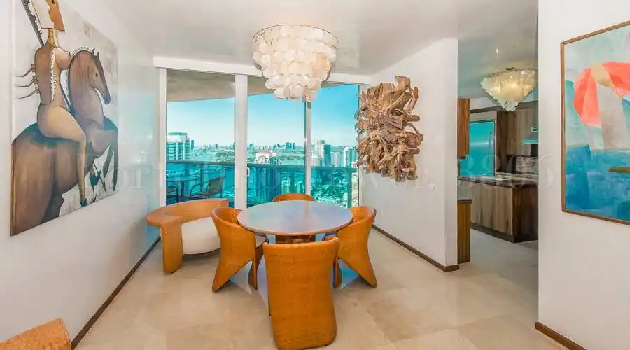 300 South Pointe Drive,Miami Beach,Florida 33139,United States,2 Bedrooms Bedrooms,2 BathroomsBathrooms,Residential,300 South Pointe Drive,187220