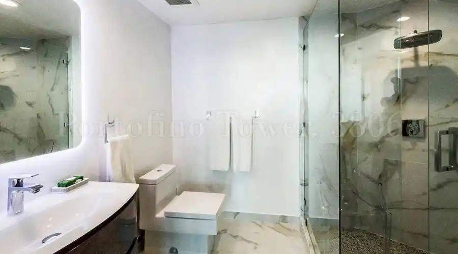 300 South Pointe Drive,Miami Beach,Florida 33139,United States,2 Bedrooms Bedrooms,2 BathroomsBathrooms,Residential,300 South Pointe Drive,187220