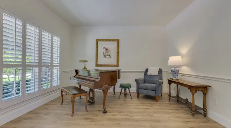 38 Cottondale Rd, The Hills, Texas, 78738, United States, 4 Bedrooms Bedrooms, ,3 BathroomsBathrooms,Single family home,For Sale,Cottondale Rd,1913064