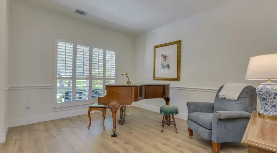 38 Cottondale Rd, The Hills, Texas, 78738, United States, 4 Bedrooms Bedrooms, ,3 BathroomsBathrooms,Single family home,For Sale,Cottondale Rd,1913064