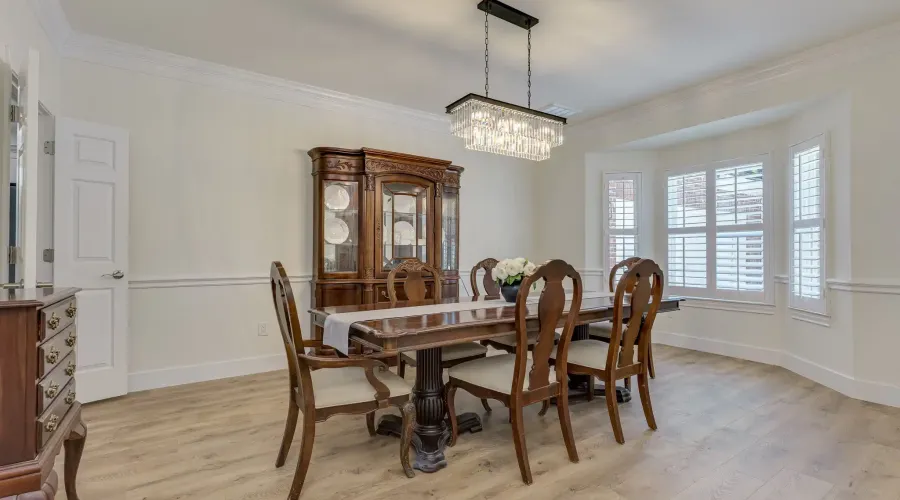 38 Cottondale Rd, The Hills, Texas, 78738, United States, 4 Bedrooms Bedrooms, ,3 BathroomsBathrooms,Single family home,For Sale,Cottondale Rd,1913064
