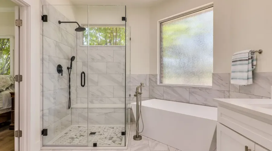 38 Cottondale Rd, The Hills, Texas, 78738, United States, 4 Bedrooms Bedrooms, ,3 BathroomsBathrooms,Single family home,For Sale,Cottondale Rd,1913064