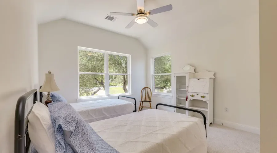38 Cottondale Rd, The Hills, Texas, 78738, United States, 4 Bedrooms Bedrooms, ,3 BathroomsBathrooms,Single family home,For Sale,Cottondale Rd,1913064