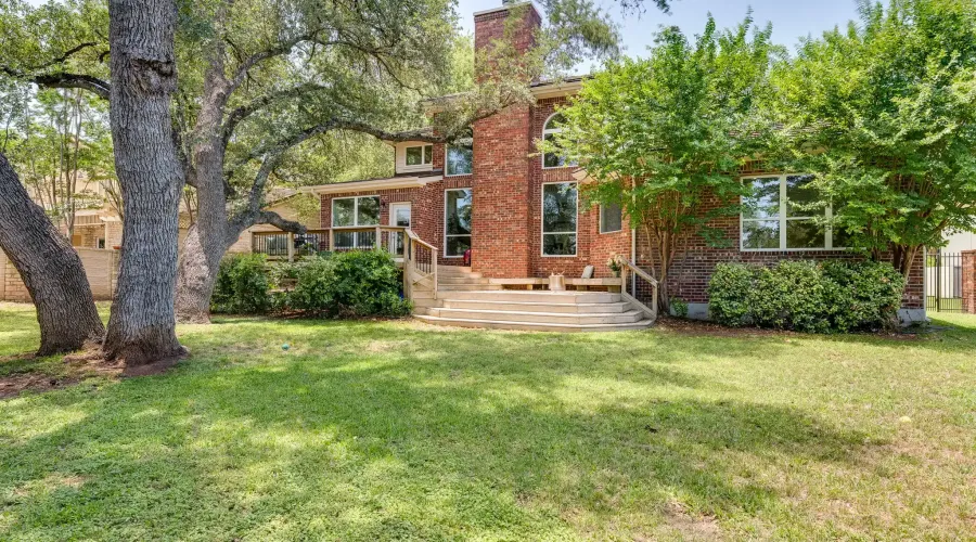 38 Cottondale Rd, The Hills, Texas, 78738, United States, 4 Bedrooms Bedrooms, ,3 BathroomsBathrooms,Single family home,For Sale,Cottondale Rd,1913064