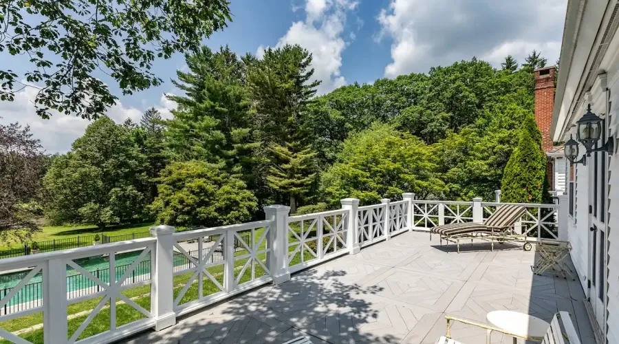 Seherr Thoss Drive, Litchfield, Connecticut, 06759, United States, 7 Bedrooms Bedrooms, 16 Rooms Rooms,6 BathroomsBathrooms,Residential,For Sale,Seherr Thoss,1914645