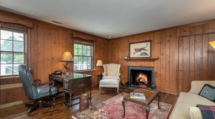 Seherr Thoss Drive, Litchfield, Connecticut, 06759, United States, 7 Bedrooms Bedrooms, 16 Rooms Rooms,6 BathroomsBathrooms,Residential,For Sale,Seherr Thoss,1914645