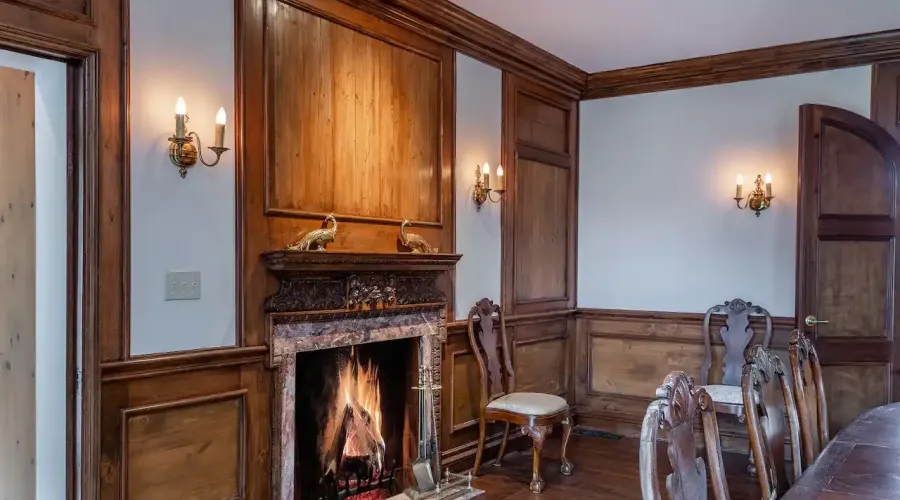 Seherr Thoss Drive, Litchfield, Connecticut, 06759, United States, 7 Bedrooms Bedrooms, 16 Rooms Rooms,6 BathroomsBathrooms,Residential,For Sale,Seherr Thoss,1914645