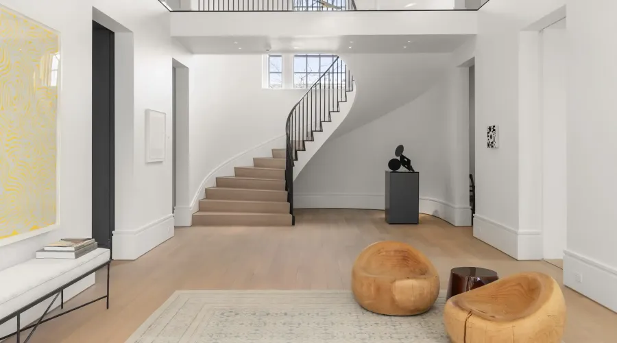 55 Fayerweather St, Cambridge, Massachusetts, 02138, United States, 7 Bedrooms Bedrooms, ,9 BathroomsBathrooms,Residential,Residential,1918789