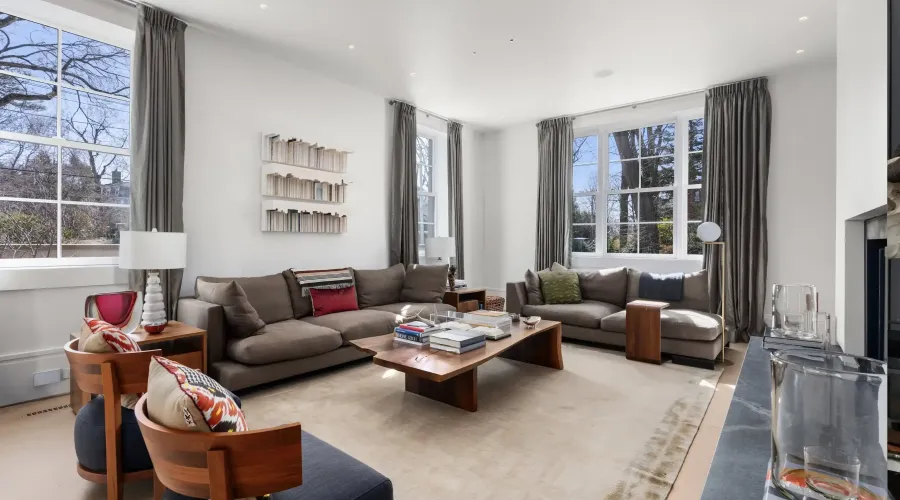 55 Fayerweather St, Cambridge, Massachusetts, 02138, United States, 7 Bedrooms Bedrooms, ,9 BathroomsBathrooms,Residential,Residential,1918789