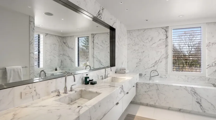 55 Fayerweather St, Cambridge, Massachusetts, 02138, United States, 7 Bedrooms Bedrooms, ,9 BathroomsBathrooms,Residential,Residential,1918789
