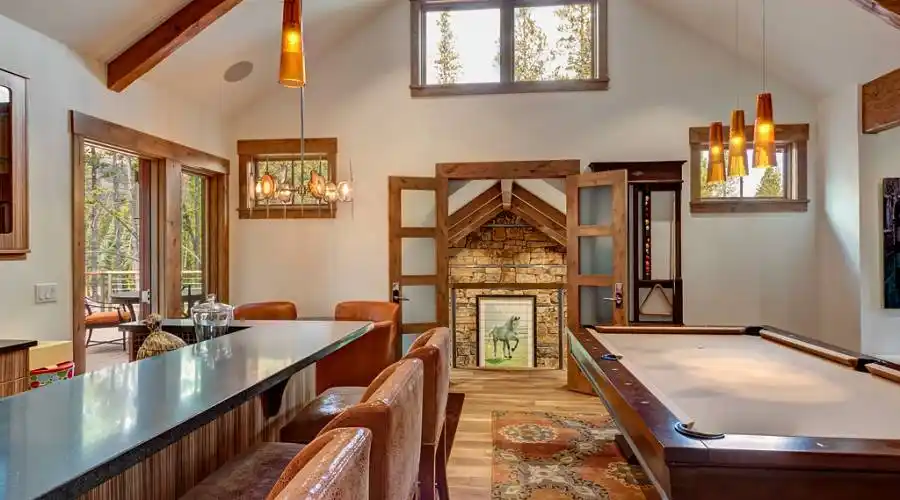 131 Windwood,Breckenridge,Colorado 80424,United States,6 Bedrooms Bedrooms,10 Rooms Rooms,6 BathroomsBathrooms,Residential,Windwood,187972