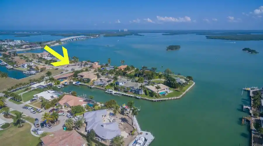 1441 Butterfield Ct.,Marco Island,Florida 34145,United States,4 Bedrooms Bedrooms,5 BathroomsBathrooms,Waterfront,Butterfield ,188207