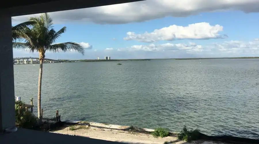 1441 Butterfield Ct.,Marco Island,Florida 34145,United States,4 Bedrooms Bedrooms,5 BathroomsBathrooms,Waterfront,Butterfield ,188207