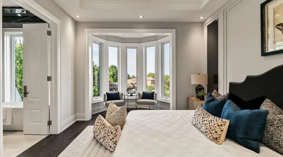 321 Morden Road, Oakville, Ontario, L6K 2S6, Canada, 4 Bedrooms Bedrooms, ,7 BathroomsBathrooms,Residential,For Sale,1922754