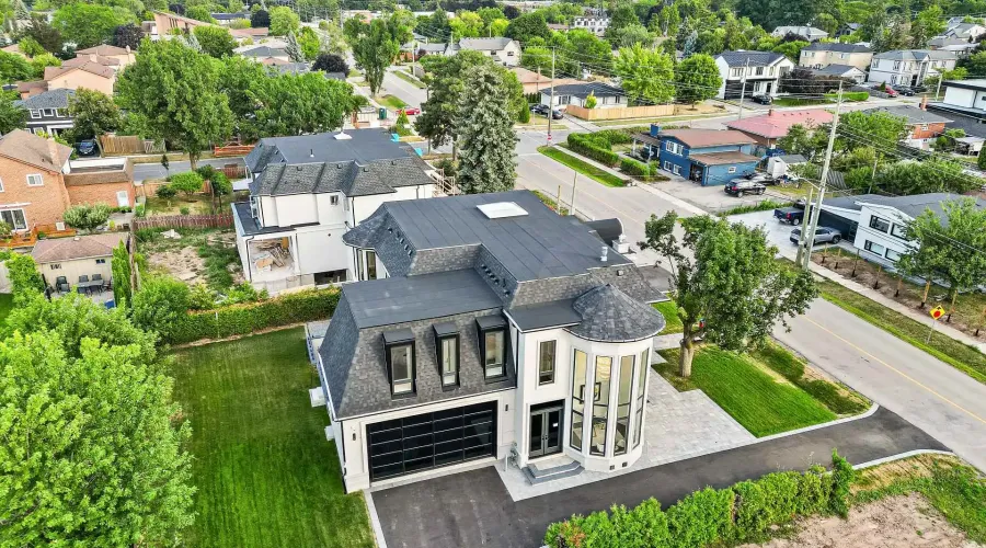321 Morden Road, Oakville, Ontario, L6K 2S6, Canada, 4 Bedrooms Bedrooms, ,7 BathroomsBathrooms,Residential,For Sale,1922754
