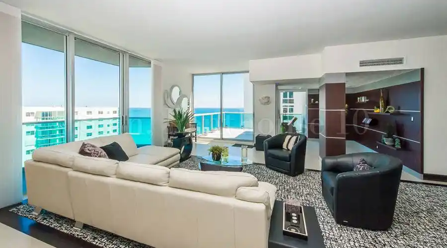 4001 South Ocean Drive,Hollywood,Florida 33019,United States,3 Bedrooms Bedrooms,2 BathroomsBathrooms,Residential,4001 South Ocean Drive,17,188270