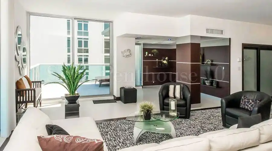 4001 South Ocean Drive,Hollywood,Florida 33019,United States,3 Bedrooms Bedrooms,2 BathroomsBathrooms,Residential,4001 South Ocean Drive,17,188270