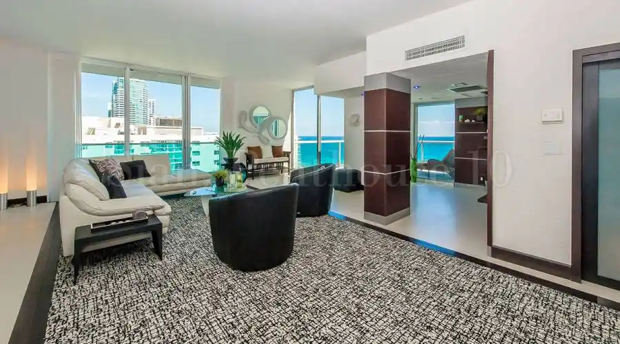 4001 South Ocean Drive,Hollywood,Florida 33019,United States,3 Bedrooms Bedrooms,2 BathroomsBathrooms,Residential,4001 South Ocean Drive,17,188270