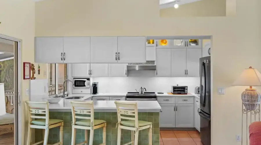 702 Pyrula Avenue, Sanibel, Florida, 33957, United States, 3 Bedrooms Bedrooms, 10 Rooms Rooms,2 BathroomsBathrooms,Residential,For Sale,Pyrula,1926723