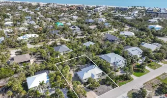 702 Pyrula Avenue, Sanibel, Florida, 33957, United States, 3 Bedrooms Bedrooms, 10 Rooms Rooms,2 BathroomsBathrooms,Residential,For Sale,Pyrula,1926723