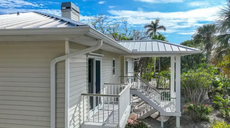 702 Pyrula Avenue, Sanibel, Florida, 33957, United States, 3 Bedrooms Bedrooms, 10 Rooms Rooms,2 BathroomsBathrooms,Residential,For Sale,Pyrula,1926723
