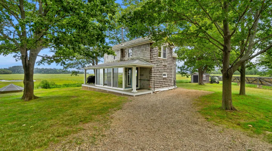 Essex, Massachusetts, United States, 3 Bedrooms Bedrooms, 5 Rooms Rooms,1 BathroomBathrooms,Residential,For Sale,1933909