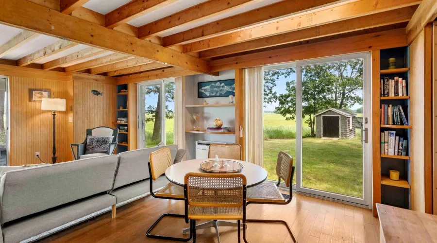 Essex, Massachusetts, United States, 3 Bedrooms Bedrooms, 5 Rooms Rooms,1 BathroomBathrooms,Residential,For Sale,1933909