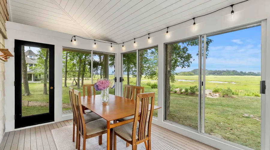 Essex, Massachusetts, United States, 3 Bedrooms Bedrooms, 5 Rooms Rooms,1 BathroomBathrooms,Residential,For Sale,1933909