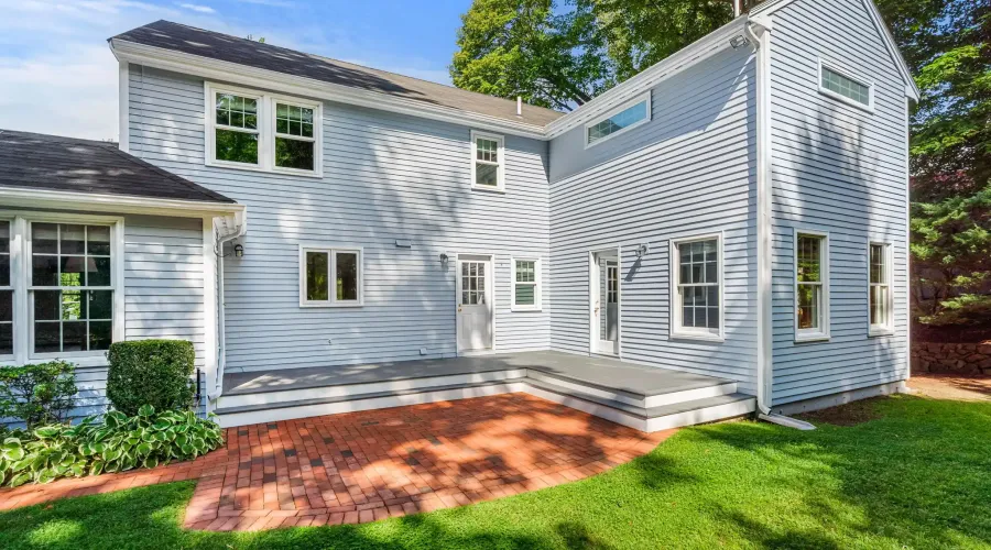 45 Hancock St, Lexington, Massachusetts, 02420, United States, 5 Bedrooms Bedrooms, 11 Rooms Rooms,3 BathroomsBathrooms,Residential,For Sale,Hancock,1936175