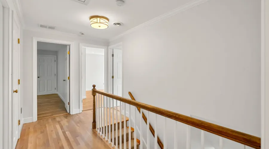45 Hancock St, Lexington, Massachusetts, 02420, United States, 5 Bedrooms Bedrooms, 11 Rooms Rooms,3 BathroomsBathrooms,Residential,For Sale,Hancock,1936175