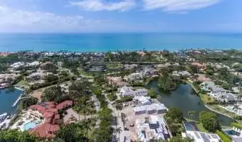 375 Kings Town Dr, NAPLES, Florida, United States, 5 Bedrooms Bedrooms, ,8 BathroomsBathrooms,Residential,For Sale,375 Kings Town Dr,189575