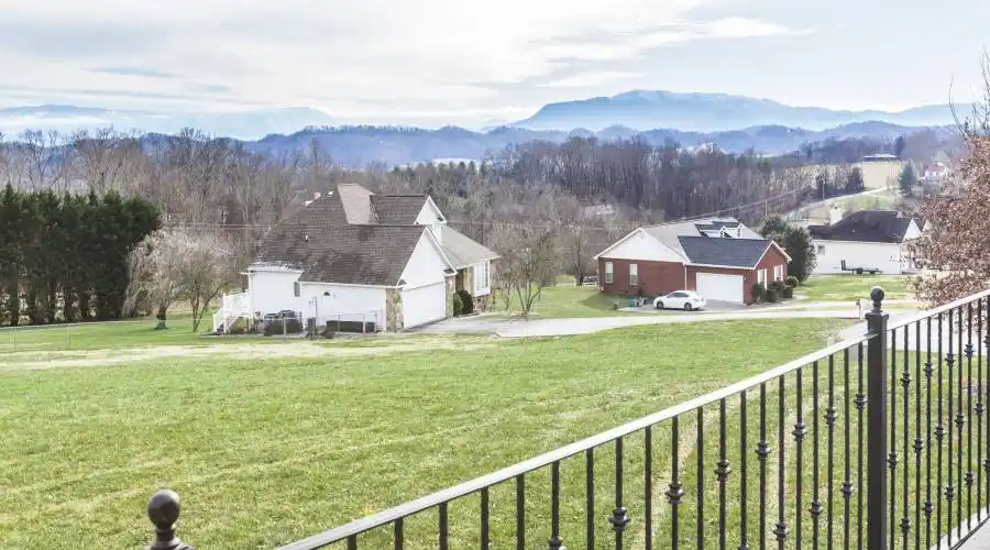 753 Gates Lane,Kodak,Tennessee 37764,United States,5 Bedrooms Bedrooms,11 Rooms Rooms,5 BathroomsBathrooms,Residential,Gates Lane,189681