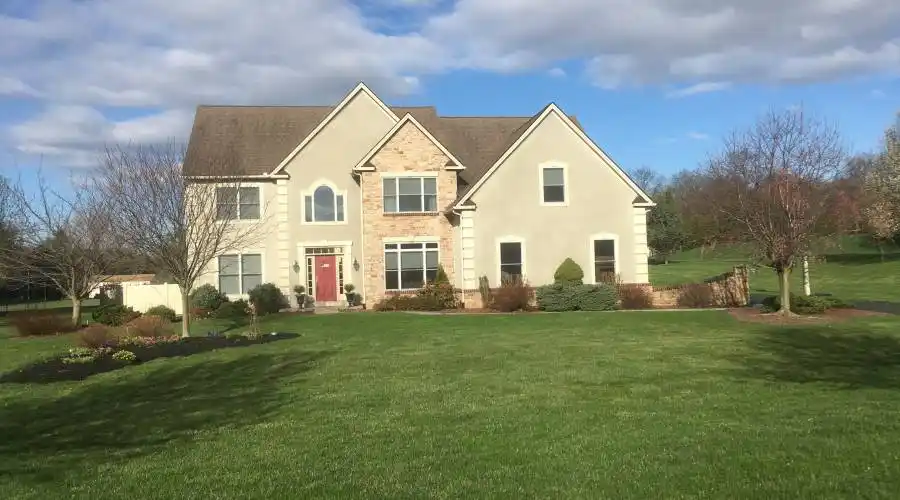 581 Lucinda Lane,Mechanicsburg,Pennsylvania 17055,United States,4 Bedrooms Bedrooms,12 Rooms Rooms,3 BathroomsBathrooms,Residential,Lucinda Lane,189688