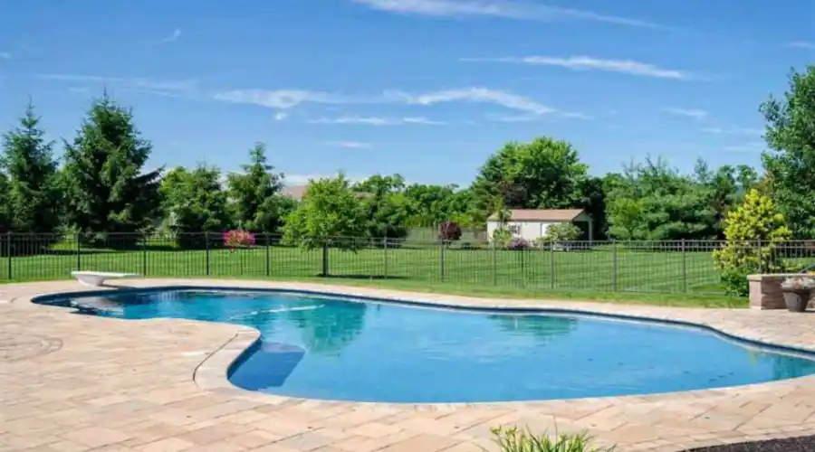 581 Lucinda Lane,Mechanicsburg,Pennsylvania 17055,United States,4 Bedrooms Bedrooms,12 Rooms Rooms,3 BathroomsBathrooms,Residential,Lucinda Lane,189688