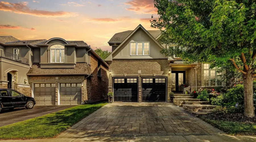 3306 Fox Run Circle, Oakville, Ontario, L6L 6W5, Canada, 4 Bedrooms Bedrooms, ,5 BathroomsBathrooms,Residential,For Sale,1941150
