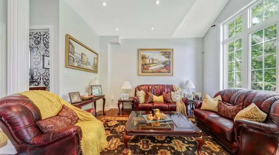 3306 Fox Run Circle, Oakville, Ontario, L6L 6W5, Canada, 4 Bedrooms Bedrooms, ,5 BathroomsBathrooms,Residential,For Sale,1941150
