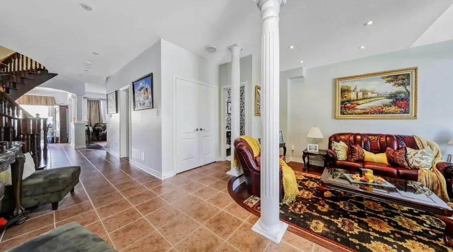 3306 Fox Run Circle, Oakville, Ontario, L6L 6W5, Canada, 4 Bedrooms Bedrooms, ,5 BathroomsBathrooms,Residential,For Sale,1941150