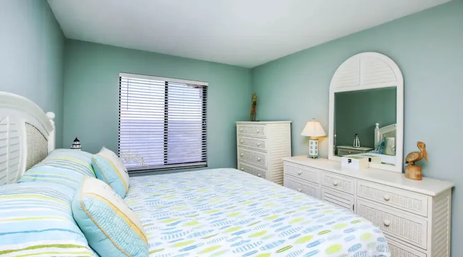 760 Sextant Drive, Sanibel, Florida, 33957, United States, 2 Bedrooms Bedrooms, 7 Rooms Rooms,2 BathroomsBathrooms,Waterfront,For Sale,Mariner Pointe,Sextant,3,1941395