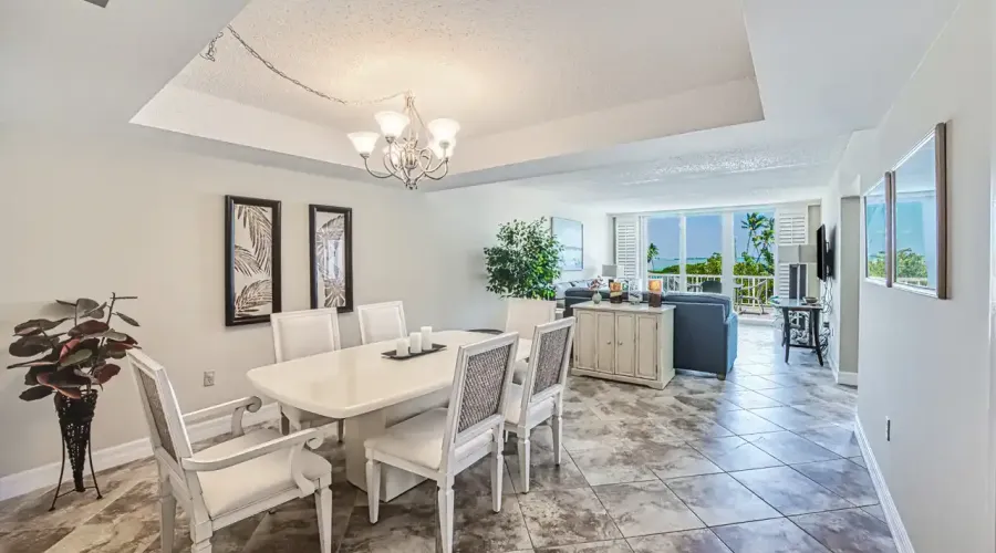200 Periwinkle Way, Sanibel, Florida, 33957, United States, 3 Bedrooms Bedrooms, 10 Rooms Rooms,2 BathroomsBathrooms,Condo,For Sale,Lighthouse Point,Periwinkle,2,1941396