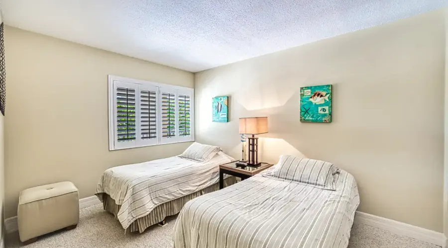 200 Periwinkle Way, Sanibel, Florida, 33957, United States, 3 Bedrooms Bedrooms, 10 Rooms Rooms,2 BathroomsBathrooms,Condo,For Sale,Lighthouse Point,Periwinkle,2,1941396