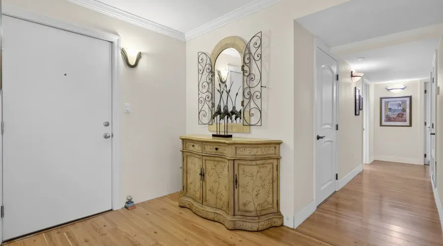 200 Periwinkle Way, Sanibel, Florida, 33957, United States, 3 Bedrooms Bedrooms, 8 Rooms Rooms,2 BathroomsBathrooms,Waterfront,For Sale,Lighthouse Point,Periwinkle,2,1941397