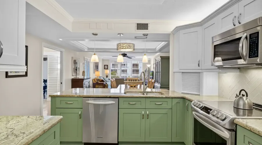 200 Periwinkle Way, Sanibel, Florida, 33957, United States, 3 Bedrooms Bedrooms, 8 Rooms Rooms,2 BathroomsBathrooms,Waterfront,For Sale,Lighthouse Point,Periwinkle,2,1941397