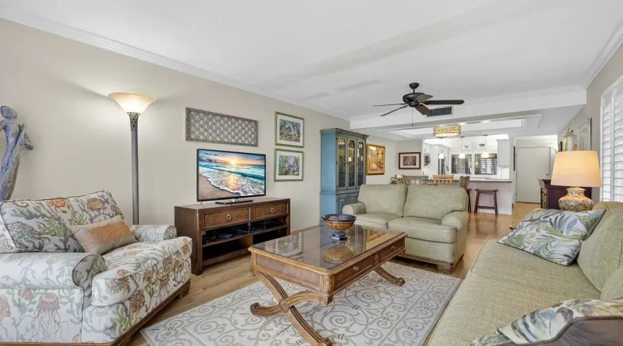 200 Periwinkle Way, Sanibel, Florida, 33957, United States, 3 Bedrooms Bedrooms, 8 Rooms Rooms,2 BathroomsBathrooms,Waterfront,For Sale,Lighthouse Point,Periwinkle,2,1941397