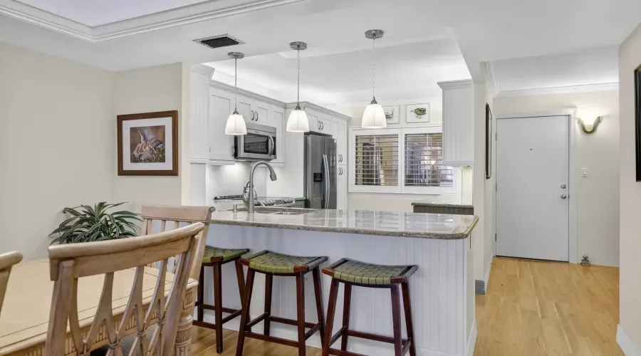 200 Periwinkle Way, Sanibel, Florida, 33957, United States, 3 Bedrooms Bedrooms, 8 Rooms Rooms,2 BathroomsBathrooms,Waterfront,For Sale,Lighthouse Point,Periwinkle,2,1941397