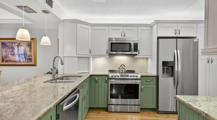 200 Periwinkle Way, Sanibel, Florida, 33957, United States, 3 Bedrooms Bedrooms, 8 Rooms Rooms,2 BathroomsBathrooms,Waterfront,For Sale,Lighthouse Point,Periwinkle,2,1941397