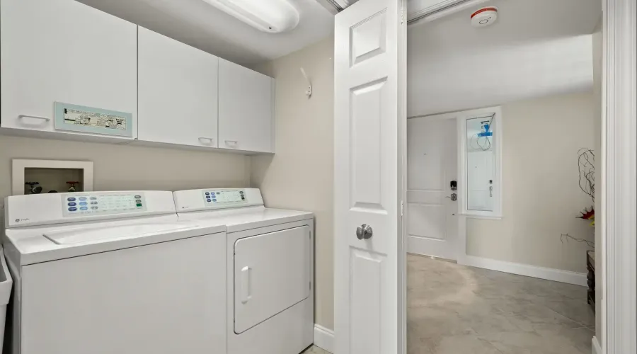 3225 West Gulf Drive, Sanibel, Florida, 33957, United States, 2 Bedrooms Bedrooms, 10 Rooms Rooms,2 BathroomsBathrooms,Waterfront,For Sale,Tamarind at the Reef,West Gulf,2,1941398