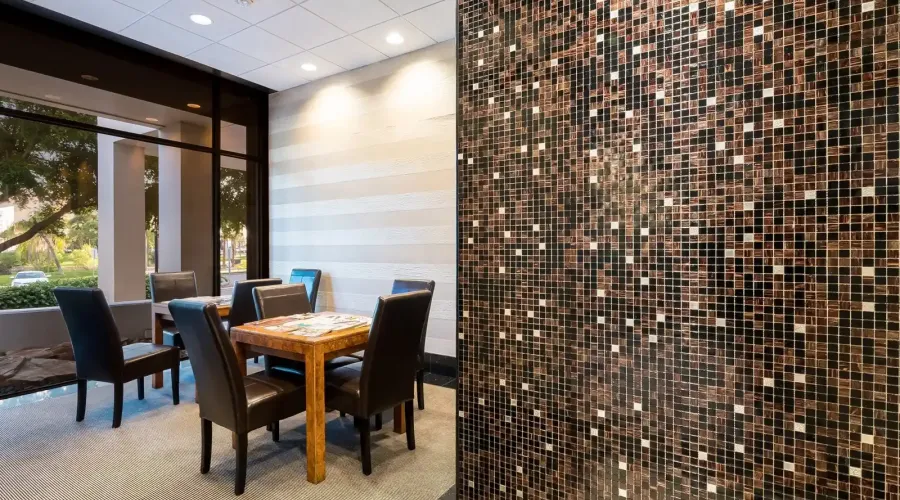 1255 N Gulfstream Ave, Sarasota, Florida, 34236, United States, 2 Bedrooms Bedrooms, 5 Rooms Rooms,2 BathroomsBathrooms,Residential,For Sale,Bay Plaza,Gulfstream Ave,1942413