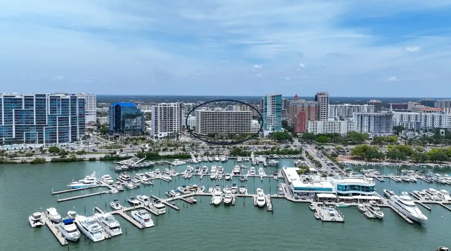 1255 N Gulfstream Ave, Sarasota, Florida, 34236, United States, 2 Bedrooms Bedrooms, 5 Rooms Rooms,2 BathroomsBathrooms,Residential,For Sale,Bay Plaza,Gulfstream Ave,1942413