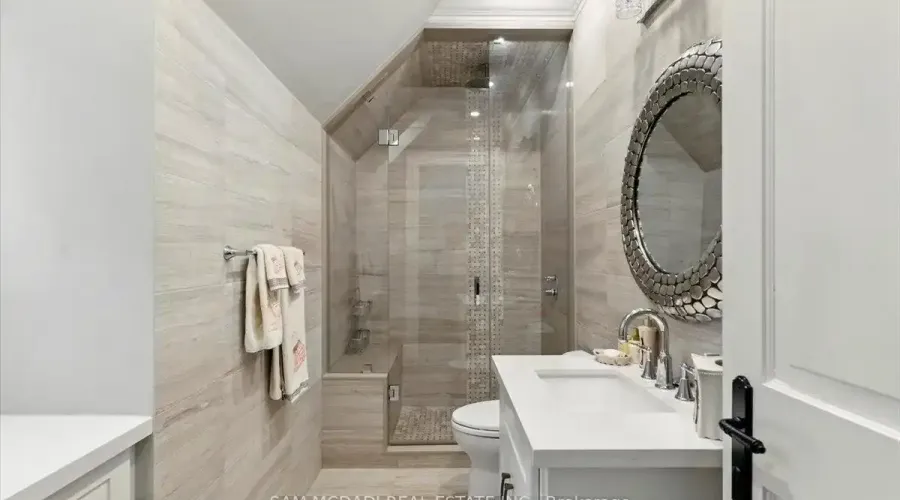 883 Parkland Avenue, Mississauga, Ontario, L5H 3G6, Canada, 4 Bedrooms Bedrooms, ,7 BathroomsBathrooms,Residential,For Sale,1943840